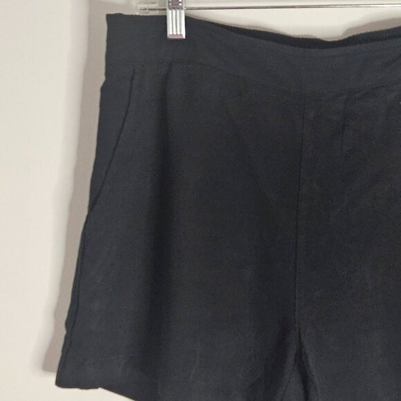 High Rise Pull on Shorts szL - Picture 3 of 5